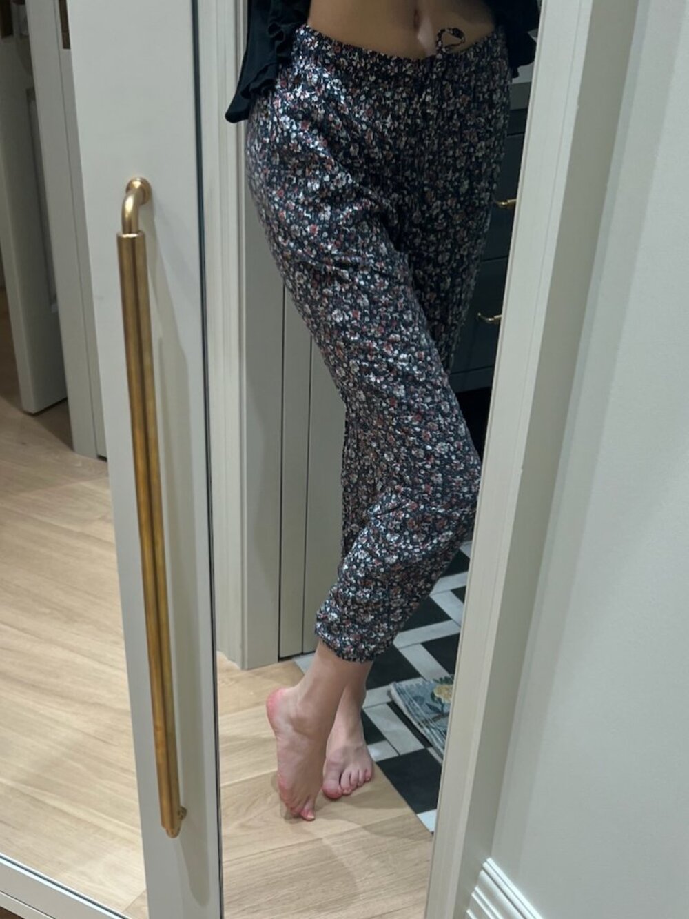 Uniqlo Floral Lightweight Drawstring Lounge Pants